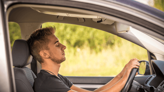 Rêver de s'endormir au volant: quelle signification?