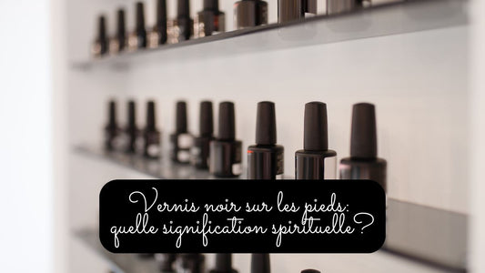 Vernis noir sur les pieds: quelle signification spirituelle?