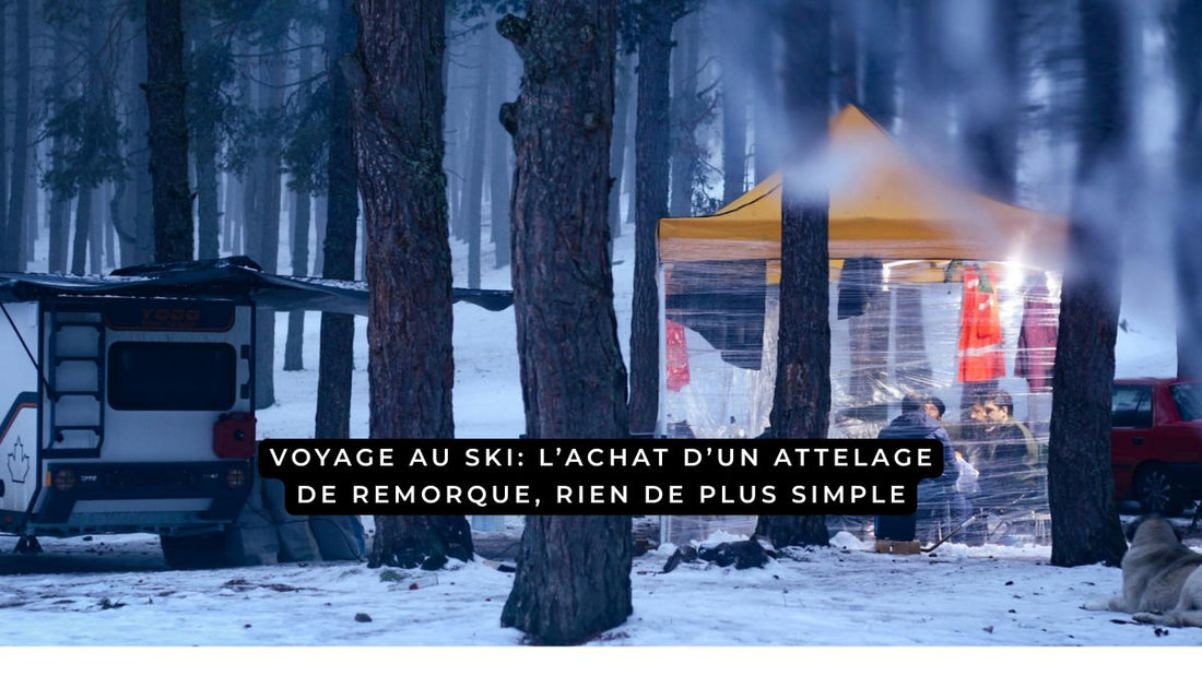 Attelage de remorque pour voyage au ski en montagne enneigée avec voiture et équipement