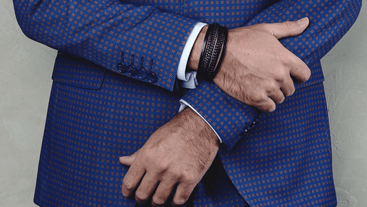 Comment sublimer votre look avec un bracelet en cuir pour homme ?