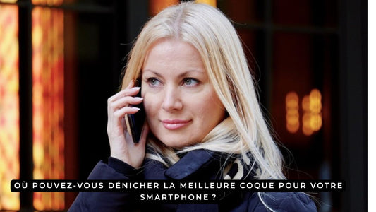 Femme utilisant un smartphone avec question sur la meilleure coque de protection