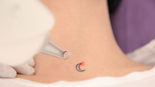 Tatouage lune mandala: quelle signification?